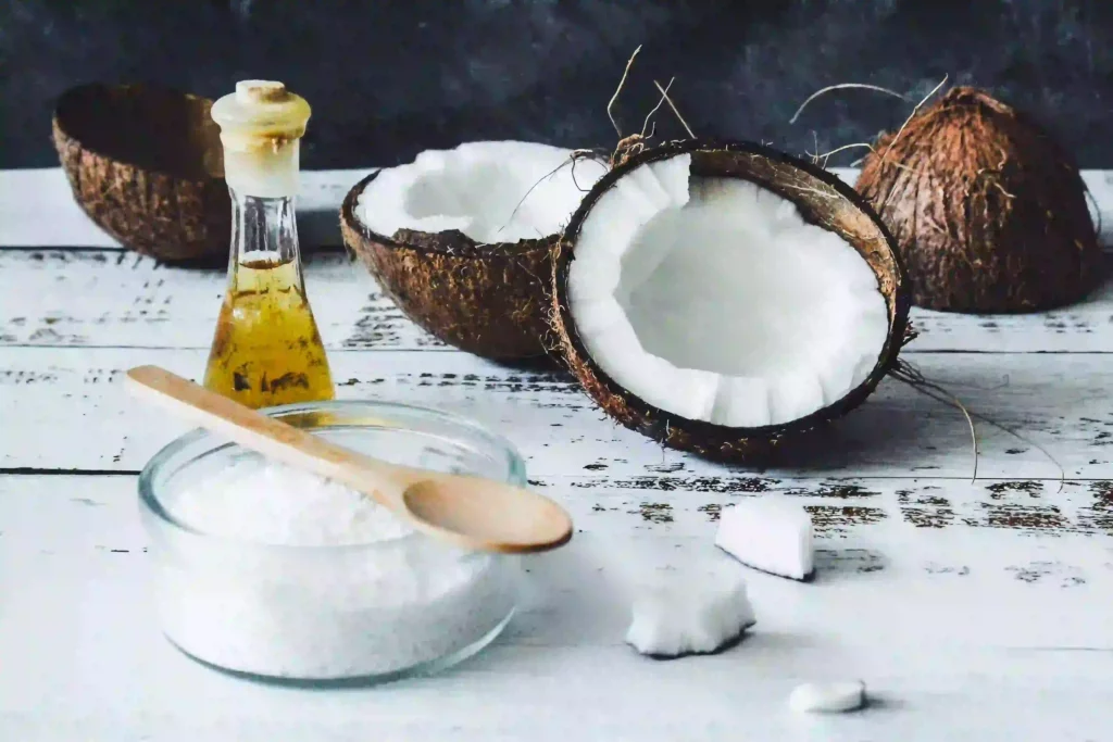 coconut oil, how to remove oil stains from fabrics, how to get rid of coconut oil from clothes, does coconut oil ruin clothes, 3 best ways to remove coconut oil from surfaces