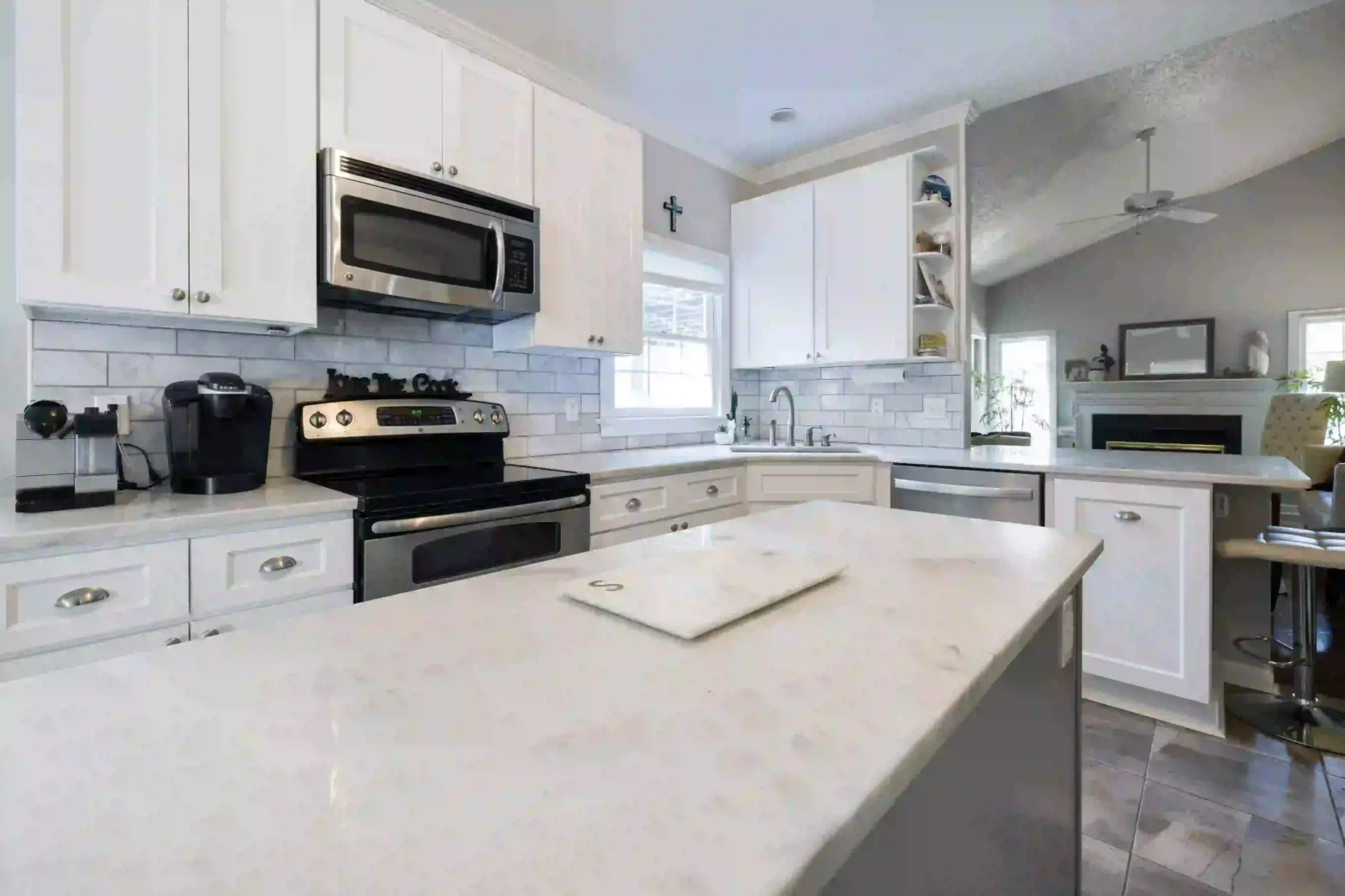 5 Easy Ways To Clean Hard Water Stains From Countertops?